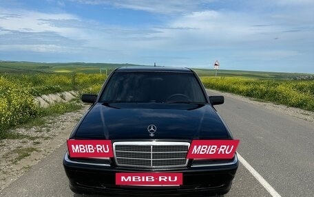 Mercedes-Benz C-Класс, 1998 год, 500 000 рублей, 2 фотография