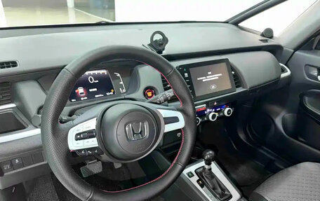 Honda Fit, 2023 год, 1 000 000 рублей, 7 фотография