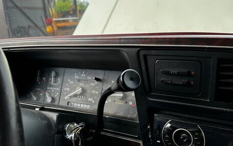 Ford Bronco-II, 1989 год, 540 000 рублей, 13 фотография