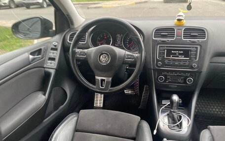 Volkswagen Golf VI, 2011 год, 800 000 рублей, 13 фотография