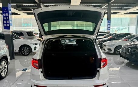 Skoda Karoq I, 2023 год, 2 100 000 рублей, 15 фотография