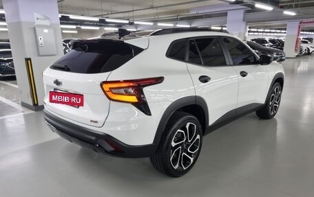 Chevrolet Trax, 2024 год, 1 770 000 рублей, 2 фотография