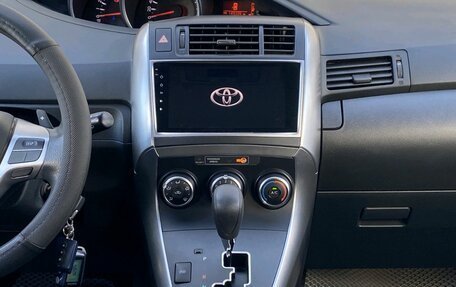 Toyota Verso I, 2013 год, 1 419 000 рублей, 15 фотография