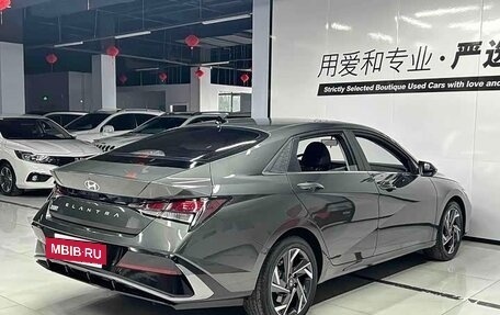 Hyundai Elantra, 2023 год, 1 299 911 рублей, 4 фотография