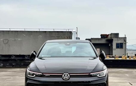 Volkswagen Golf VIII, 2026 год, 3 930 000 рублей, 2 фотография