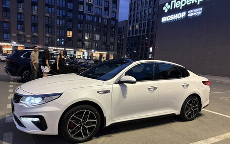 KIA Optima IV, 2018 год, 2 640 000 рублей, 14 фотография
