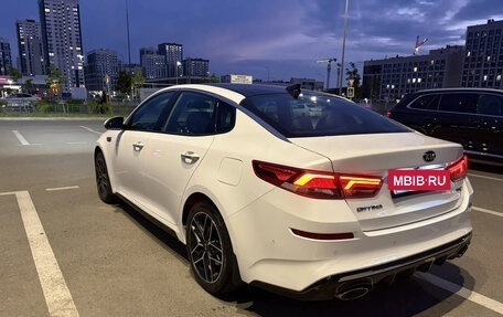 KIA Optima IV, 2018 год, 2 640 000 рублей, 19 фотография