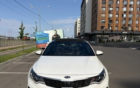 KIA Optima IV, 2018 год, 2 640 000 рублей, 36 фотография