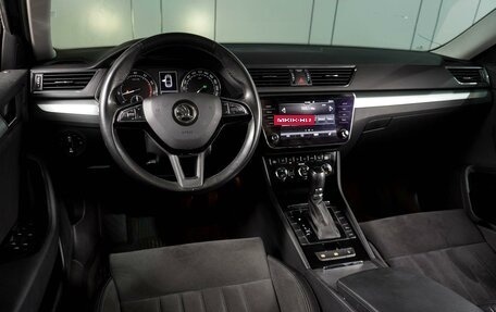 Skoda Superb III рестайлинг, 2017 год, 2 149 000 рублей, 7 фотография