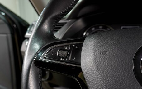 Skoda Superb III рестайлинг, 2017 год, 2 149 000 рублей, 23 фотография