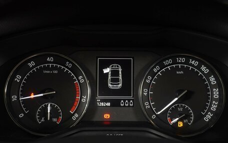 Skoda Superb III рестайлинг, 2017 год, 2 149 000 рублей, 24 фотография
