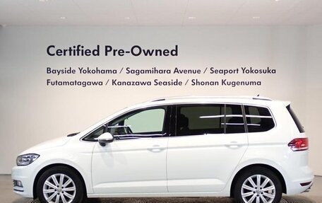 Volkswagen Touran III, 2017 год, 1 420 999 рублей, 6 фотография