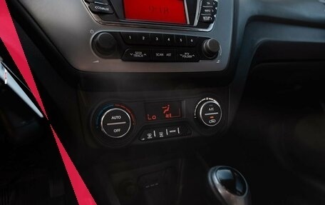 KIA Rio III рестайлинг, 2013 год, 870 000 рублей, 16 фотография
