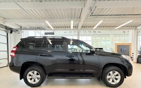 Toyota Land Cruiser Prado 150 рестайлинг 2, 2014 год, 3 999 900 рублей, 7 фотография