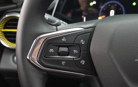 Chevrolet Trax, 2023 год, 1 495 787 рублей, 21 фотография