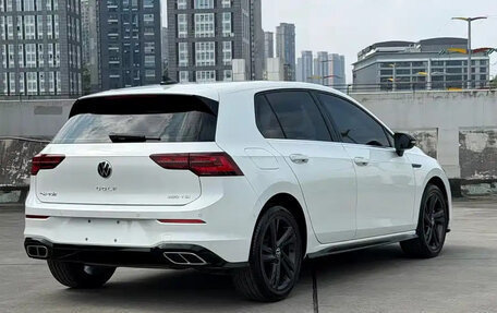 Volkswagen Golf VIII, 2023 год, 1 685 000 рублей, 6 фотография