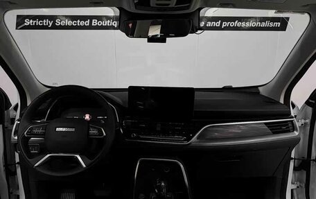 Haval H6, 2022 год, 1 400 000 рублей, 15 фотография