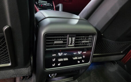Porsche Cayenne III, 2025 год, 12 300 000 рублей, 17 фотография