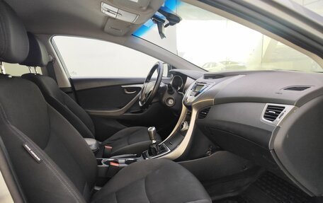 Hyundai Elantra V, 2012 год, 820 000 рублей, 13 фотография