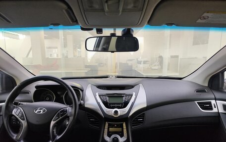 Hyundai Elantra V, 2012 год, 820 000 рублей, 17 фотография