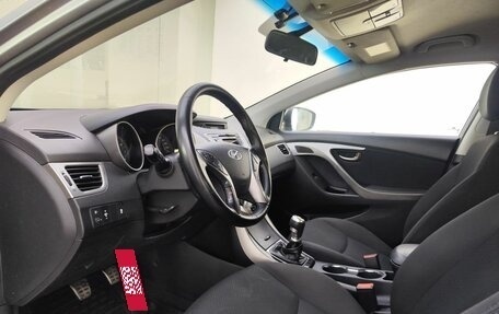 Hyundai Elantra V, 2012 год, 820 000 рублей, 20 фотография