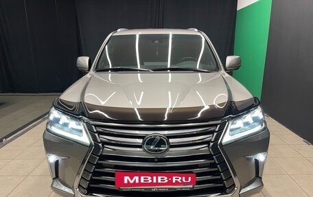 Lexus LX III, 2016 год, 6 900 000 рублей, 2 фотография