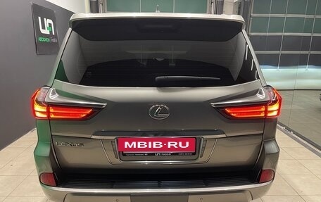 Lexus LX III, 2016 год, 6 900 000 рублей, 5 фотография