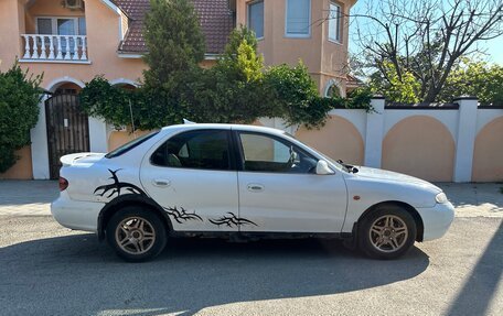 Hyundai Lantra II, 1996 год, 160 000 рублей, 4 фотография