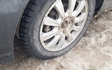 Hyundai Sonata IV рестайлинг, 2004 год, 140 000 рублей, 6 фотография