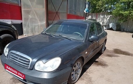 Hyundai Sonata IV рестайлинг, 2004 год, 140 000 рублей, 3 фотография