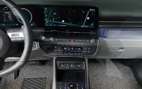 Hyundai Kona, 2023 год, 2 620 000 рублей, 14 фотография