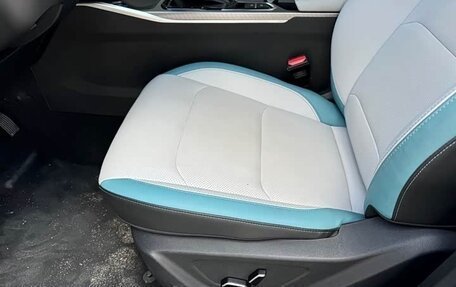 Geely Emgrand, 2024 год, 959 000 рублей, 12 фотография