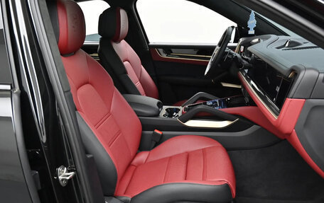 Porsche Cayenne III, 2025 год, 17 900 000 рублей, 8 фотография
