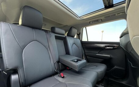 Toyota Highlander, 2026 год, 5 050 000 рублей, 27 фотография