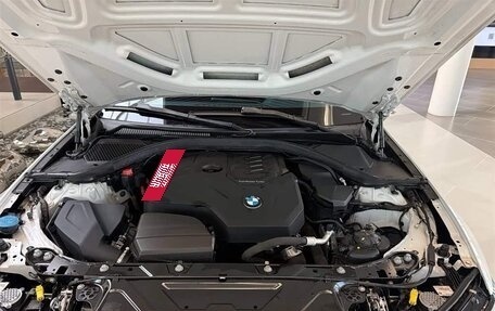 BMW 3 серия, 2022 год, 2 630 000 рублей, 15 фотография