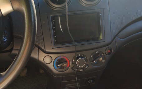 Chevrolet Aveo III, 2010 год, 490 000 рублей, 13 фотография