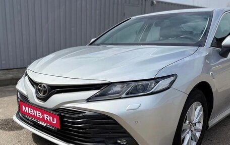 Toyota Camry, 2019 год, 2 900 000 рублей, 2 фотография