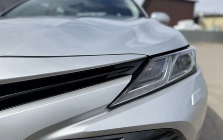 Toyota Camry, 2019 год, 2 900 000 рублей, 10 фотография