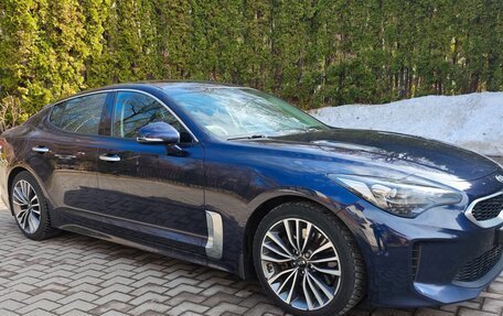 KIA Stinger I, 2019 год, 2 400 000 рублей, 1 фотография