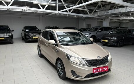 KIA Rio III рестайлинг, 2013 год, 740 000 рублей, 1 фотография