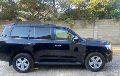 Toyota Land Cruiser 200, 2018 год, 5 500 000 рублей, 1 фотография