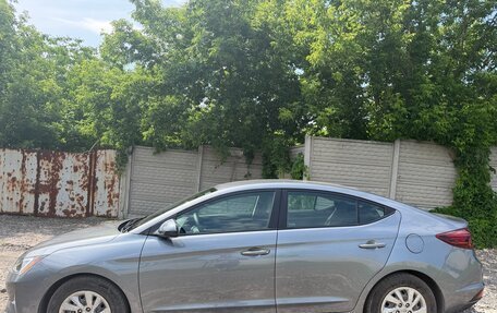 Hyundai Elantra VI рестайлинг, 2019 год, 1 550 000 рублей, 3 фотография