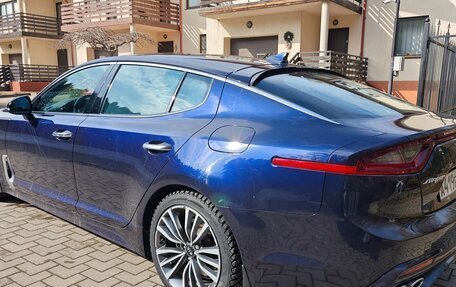 KIA Stinger I, 2019 год, 2 400 000 рублей, 6 фотография