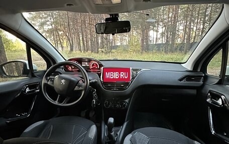 Peugeot 208 II, 2013 год, 920 000 рублей, 9 фотография