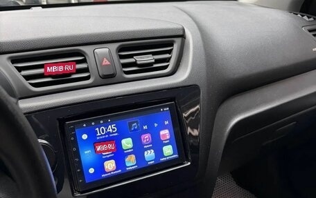 KIA Rio III рестайлинг, 2013 год, 740 000 рублей, 20 фотография
