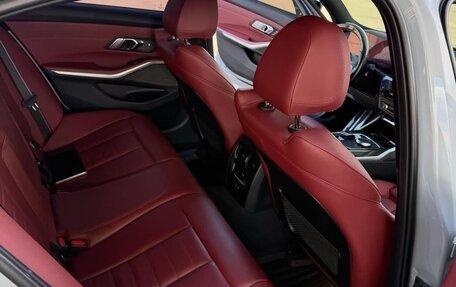 BMW 3 серия, 2023 год, 3 100 000 рублей, 10 фотография