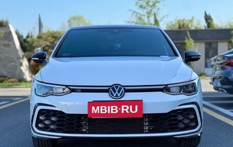 Volkswagen Golf VIII, 2024 год, 2 130 000 рублей, 2 фотография