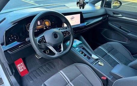 Volkswagen Golf VIII, 2024 год, 2 130 000 рублей, 7 фотография