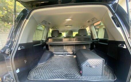 Toyota Land Cruiser 200, 2018 год, 5 500 000 рублей, 9 фотография