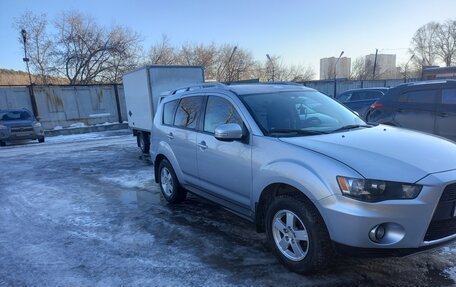 Mitsubishi Outlander III рестайлинг 3, 2010 год, 950 000 рублей, 7 фотография